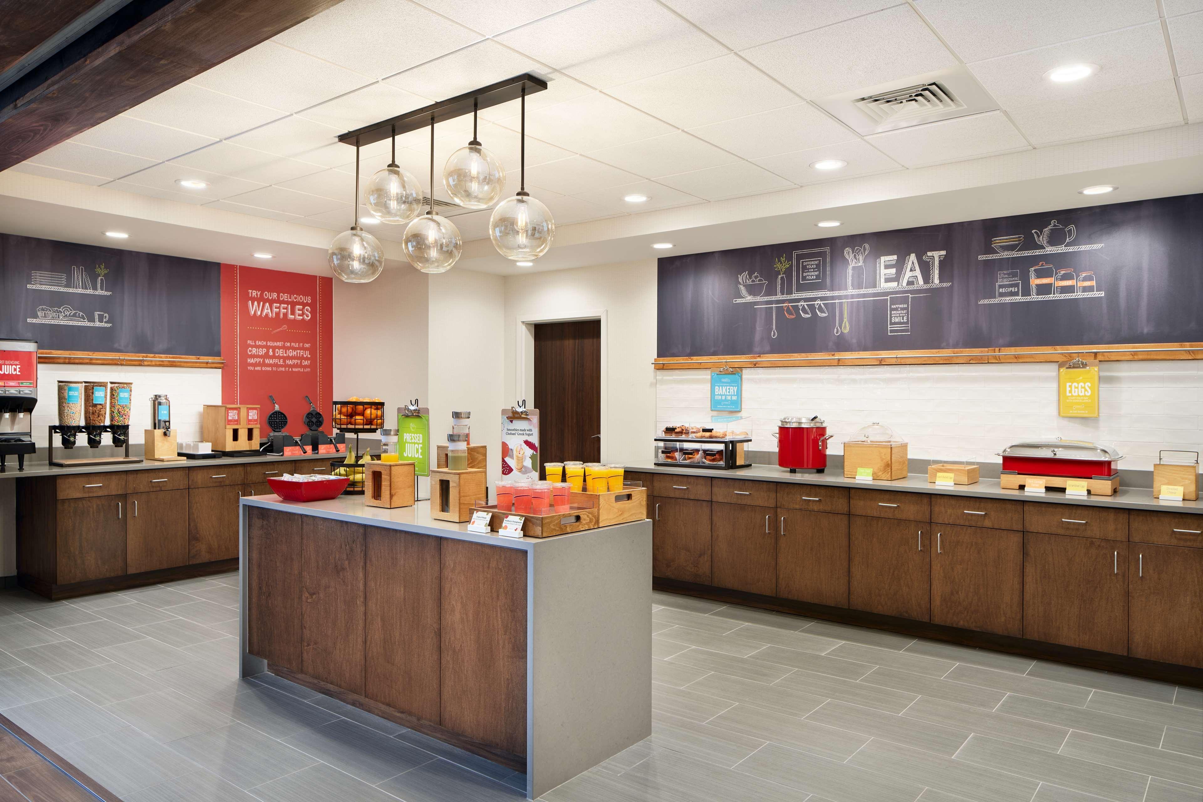 Hampton Inn Клюистън Екстериор снимка