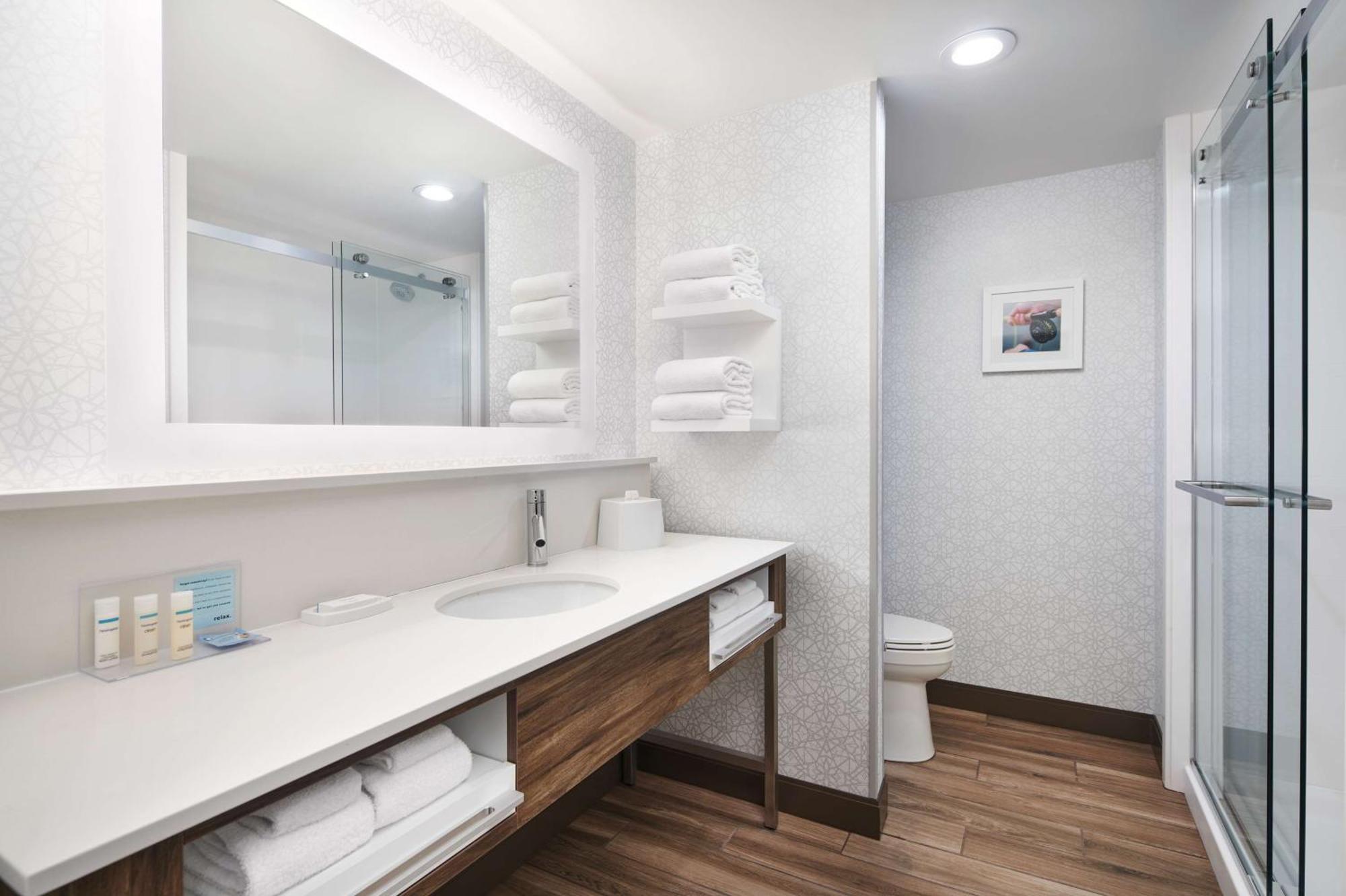 Hampton Inn Клюистън Екстериор снимка